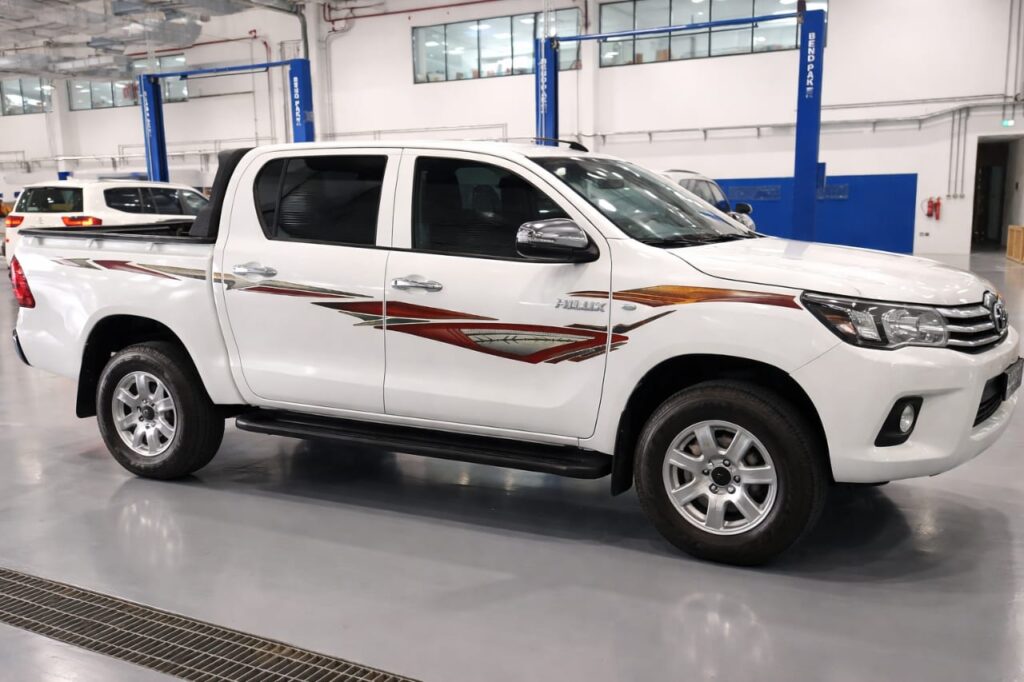 double cabin pickup truck rental in dubai